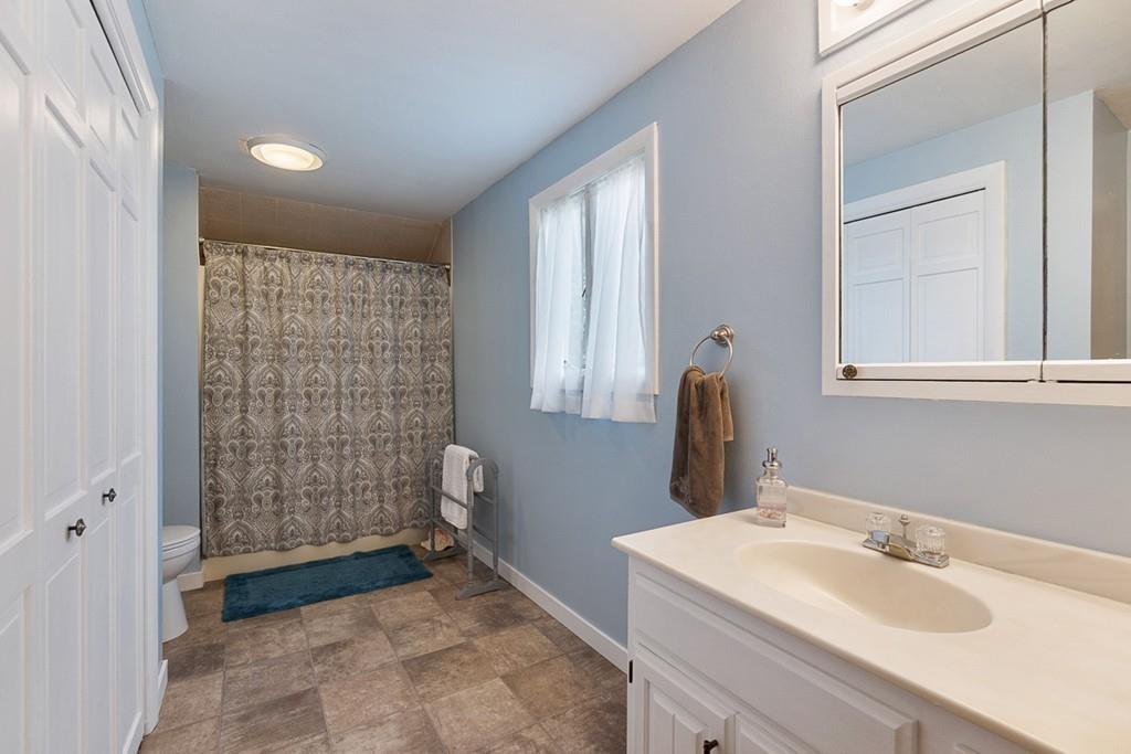 717 Reservoir Road Lunenburg, MA 01462 - Photo 24 of 41 Gallery Image 24