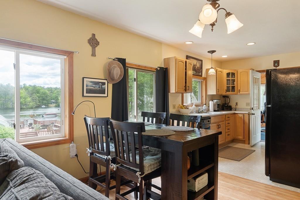 717 Reservoir Road Lunenburg, MA 01462 - Photo 30 of 41 Gallery Image 30