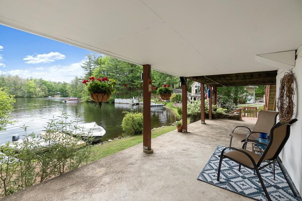 717 Reservoir Road Lunenburg, MA 01462 - Photo 8 of 41 Gallery Image 8