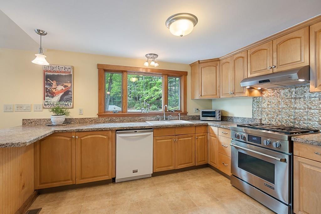 717 Reservoir Road Lunenburg, MA 01462 - Photo 10 of 41 Gallery Image 10