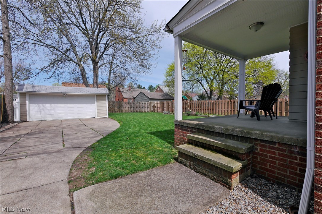 21982 Eaton Road Cleveland, OH 44126 - Photo 30 of 33 Gallery Image 30