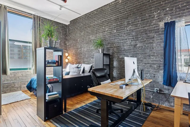 $155,000 | 523 Jackson Street, Unit 302, St. Paul, MN 55101