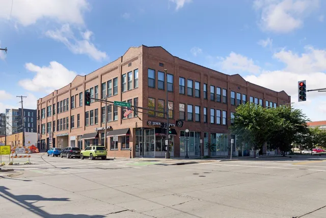 $155,000 | 523 Jackson Street, Unit 302, St. Paul, MN 55101