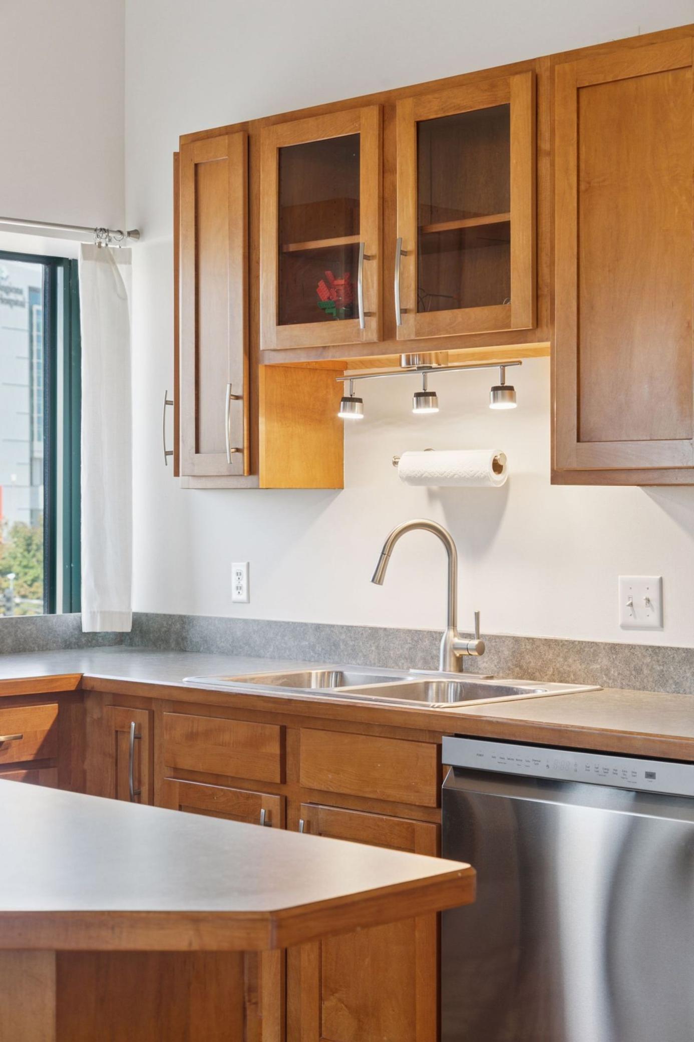 523 Jackson Street, Unit 302 St. Paul, MN 55101 - Photo 9 of 35