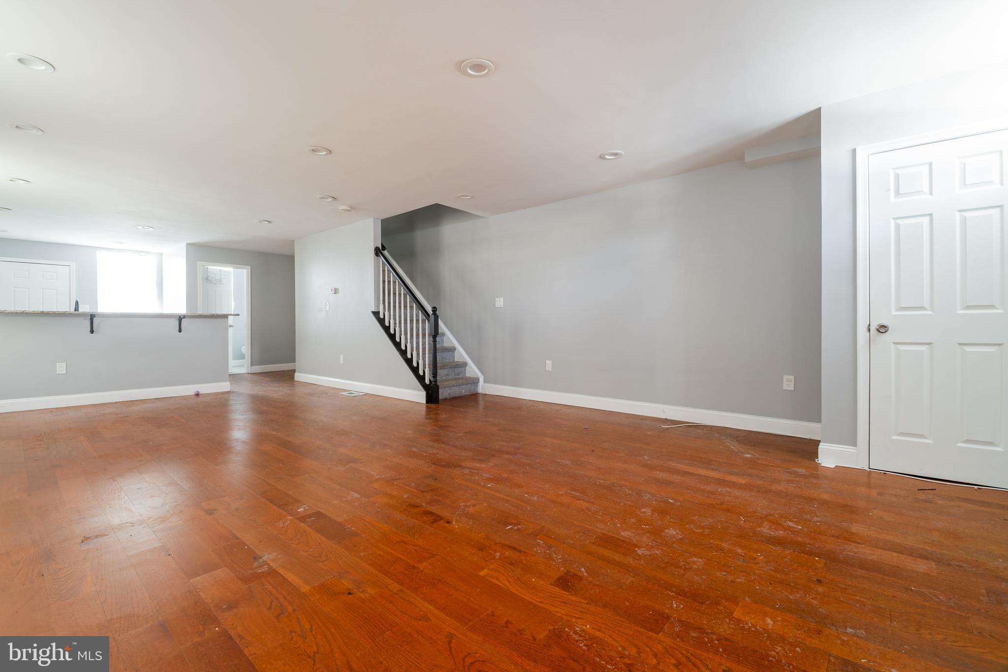 1013 Myrtle Avenue Baltimore, MD 21201 - Photo 4 of 17