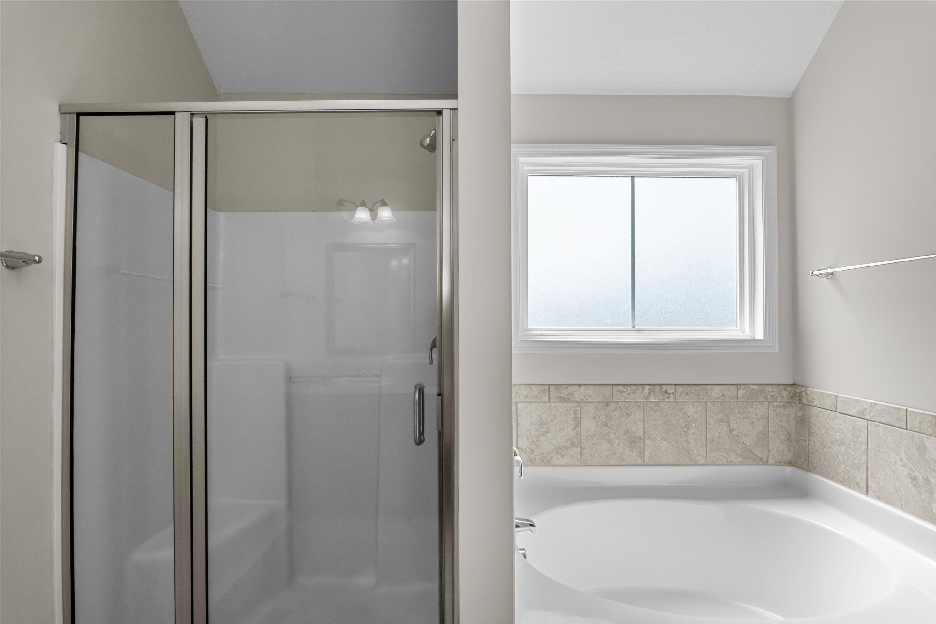 4020 Pullman Circle Augusta, GA 30909 - Photo 32 of 53 Owner's Bath