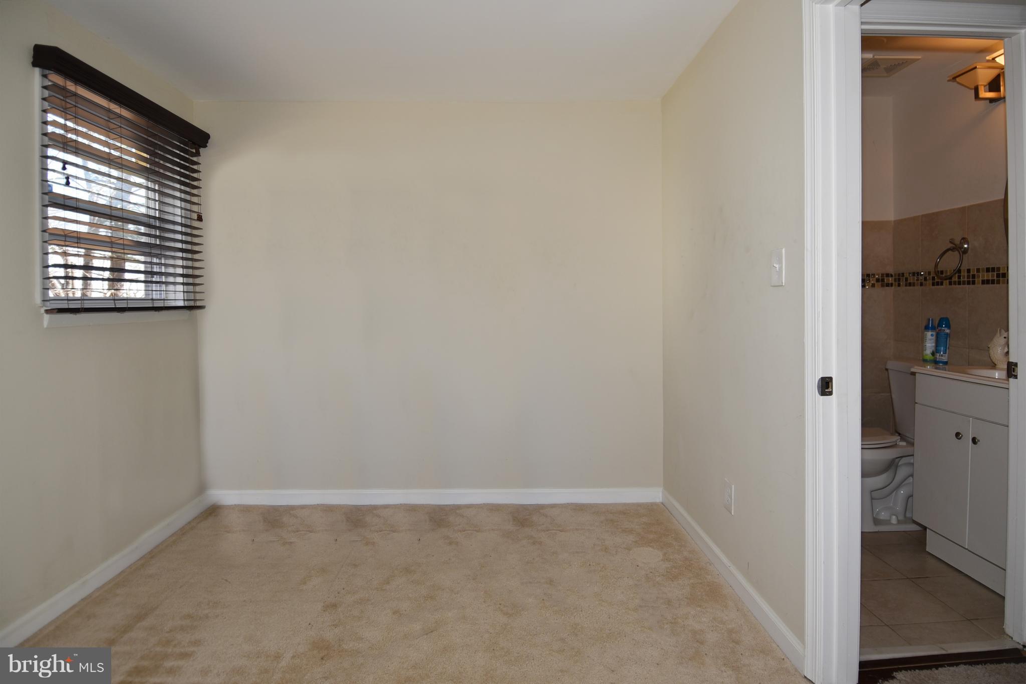 1711 Tioga Road Fort Washington, MD 20744 - Photo 18 of 30 Bedroom
