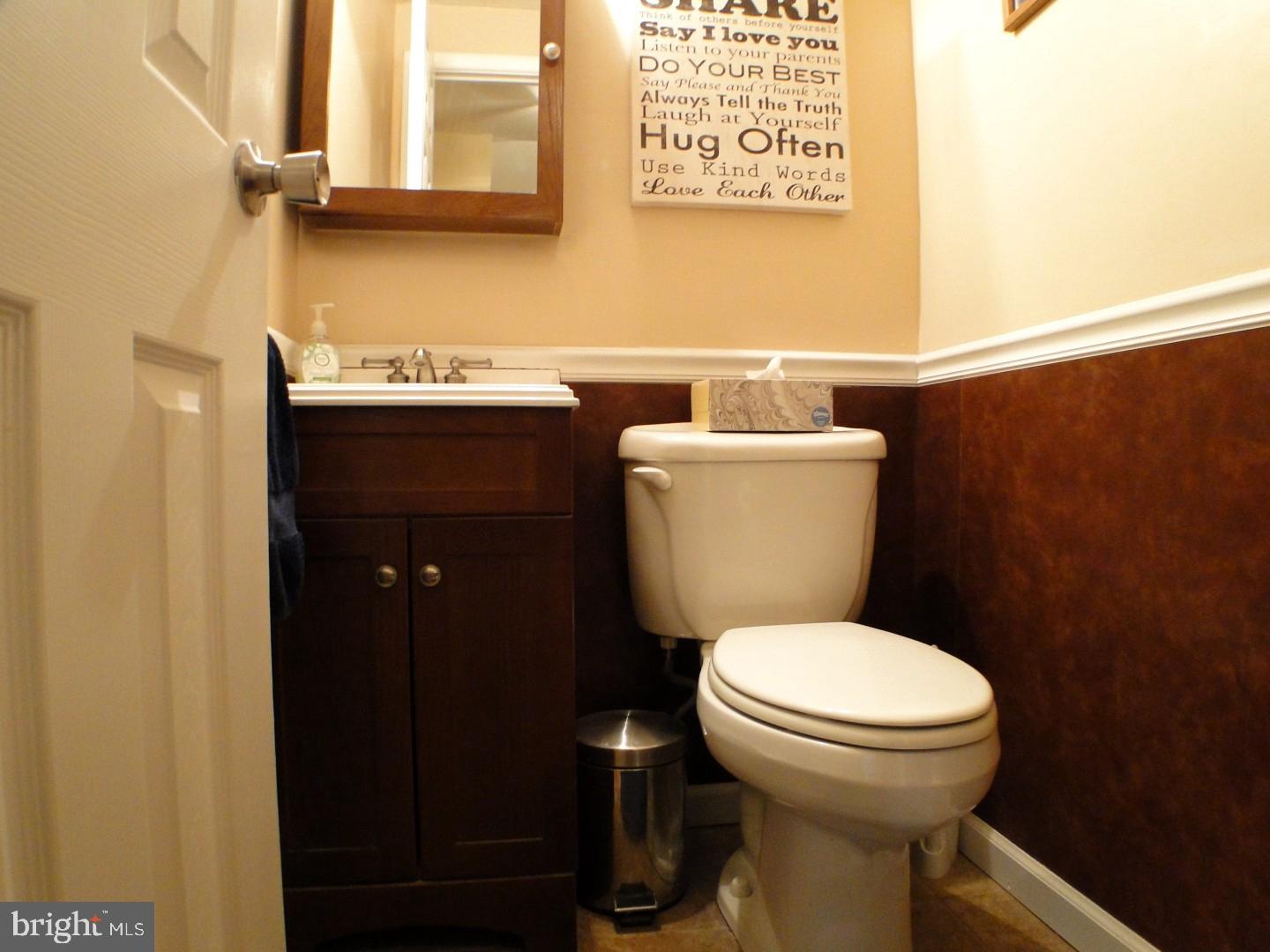 3332 Chesterfield Road Philadelphia, PA 19114 - Photo 11 of 25 Gallery Image 11