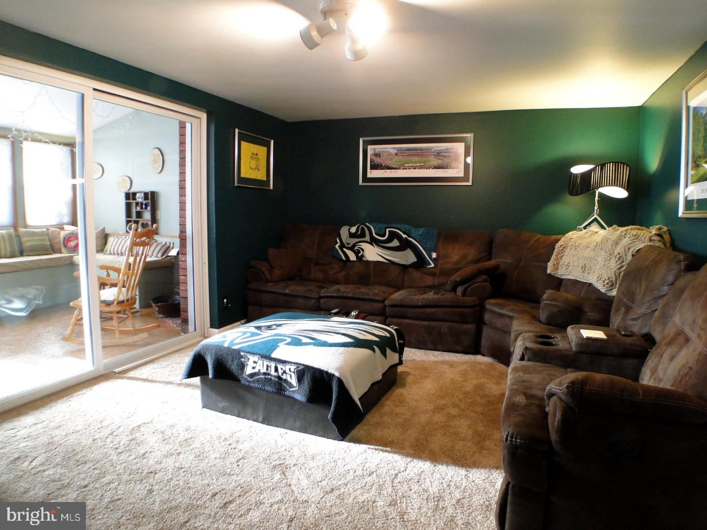 3332 Chesterfield Road Philadelphia, PA 19114 - Photo 20 of 25 Gallery Image 20