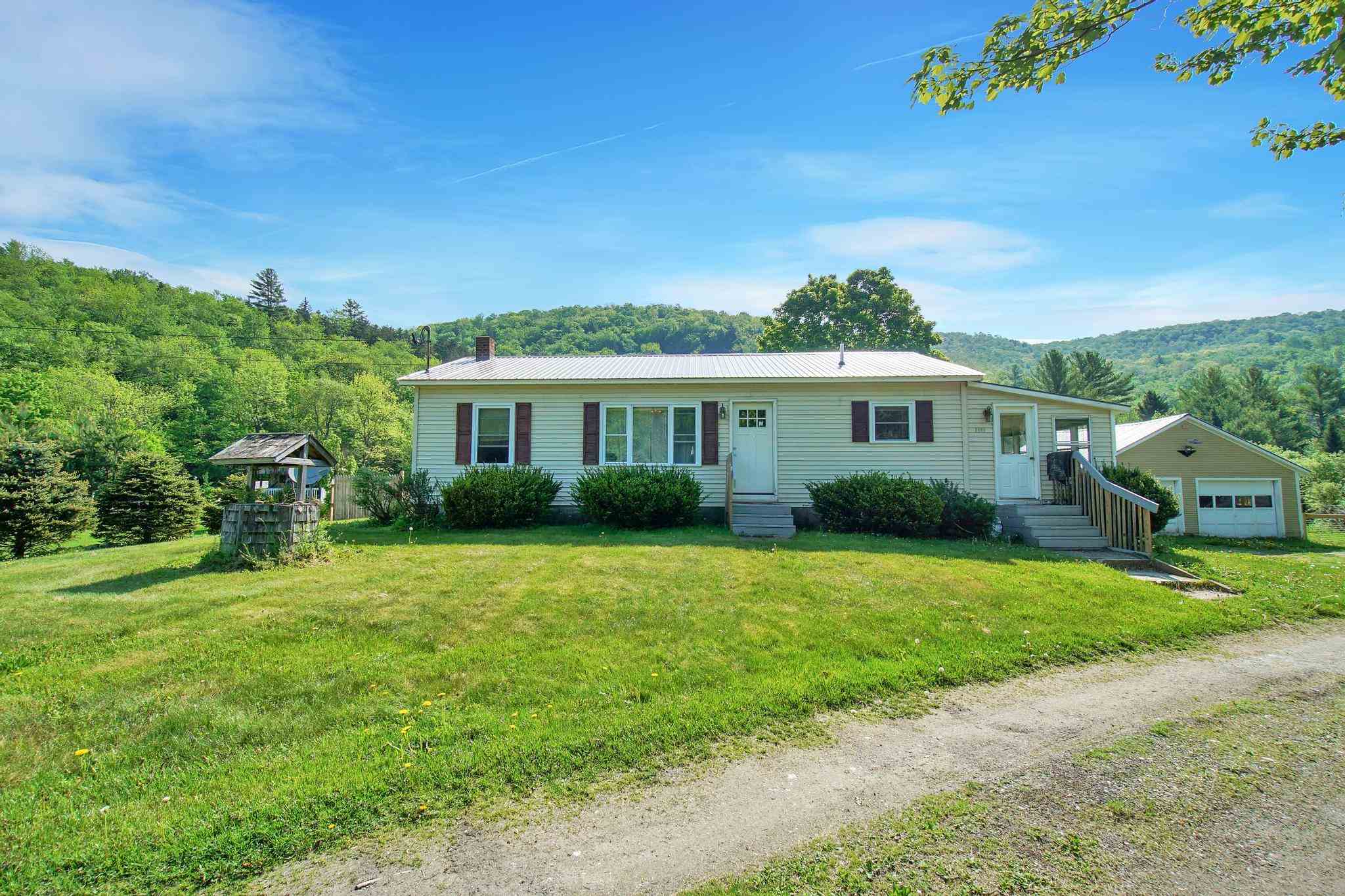 3491 Roxbury Road Roxbury, VT 05669 - Photo 3 of 36