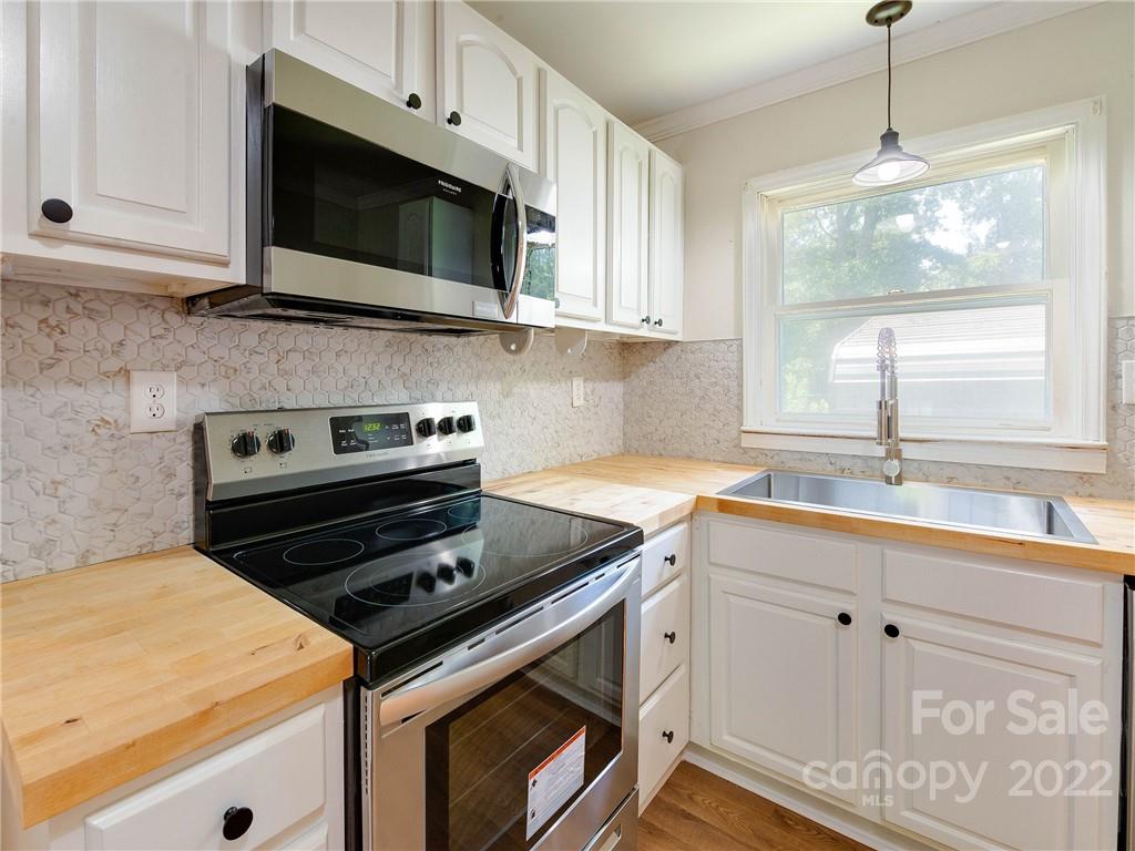 170 Mitchum Road Rock Hill, SC 29730 - Photo 12 of 46 Gallery Image 12