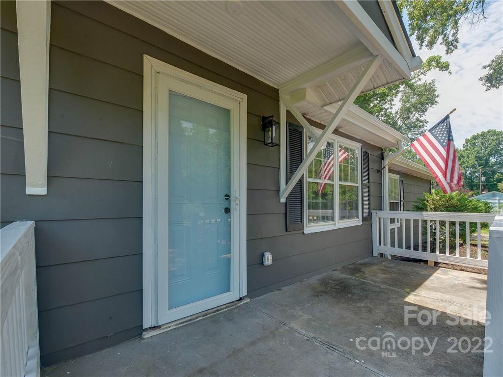 170 Mitchum Road Rock Hill, SC 29730 - Photo 2 of 46 Gallery Image 2