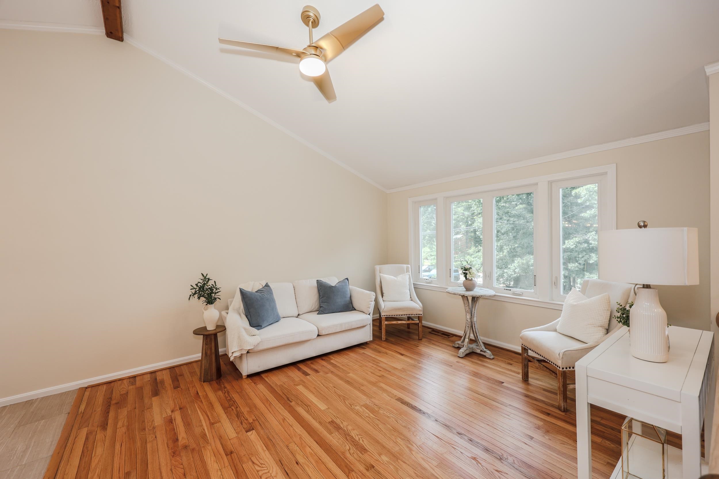 27 West Chamberlain Road Merrimack, NH 03054 - Photo 12 of 42 Gallery Image 12