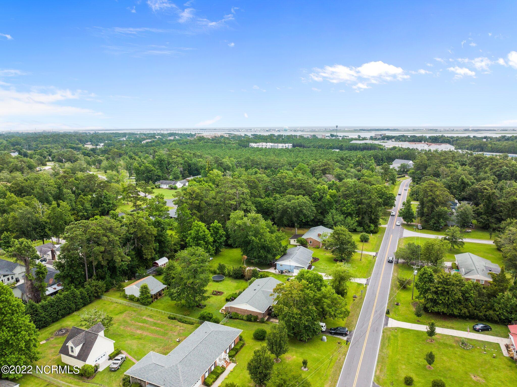 604 Friendly Road Morehead City, NC 28557 - Photo 40 of 44 web_DJI_0930