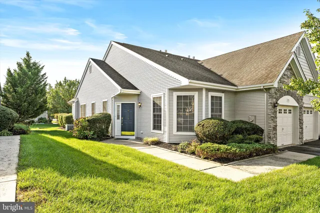 $389,000 | 193 Burholme Drive, Hamilton, NJ 08691