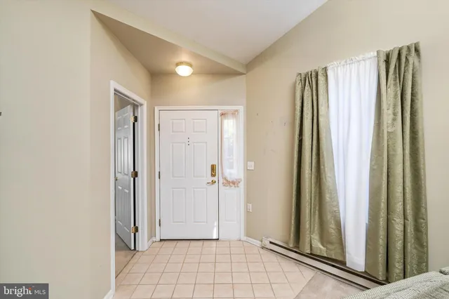 $389,000 | 193 Burholme Drive, Hamilton, NJ 08691