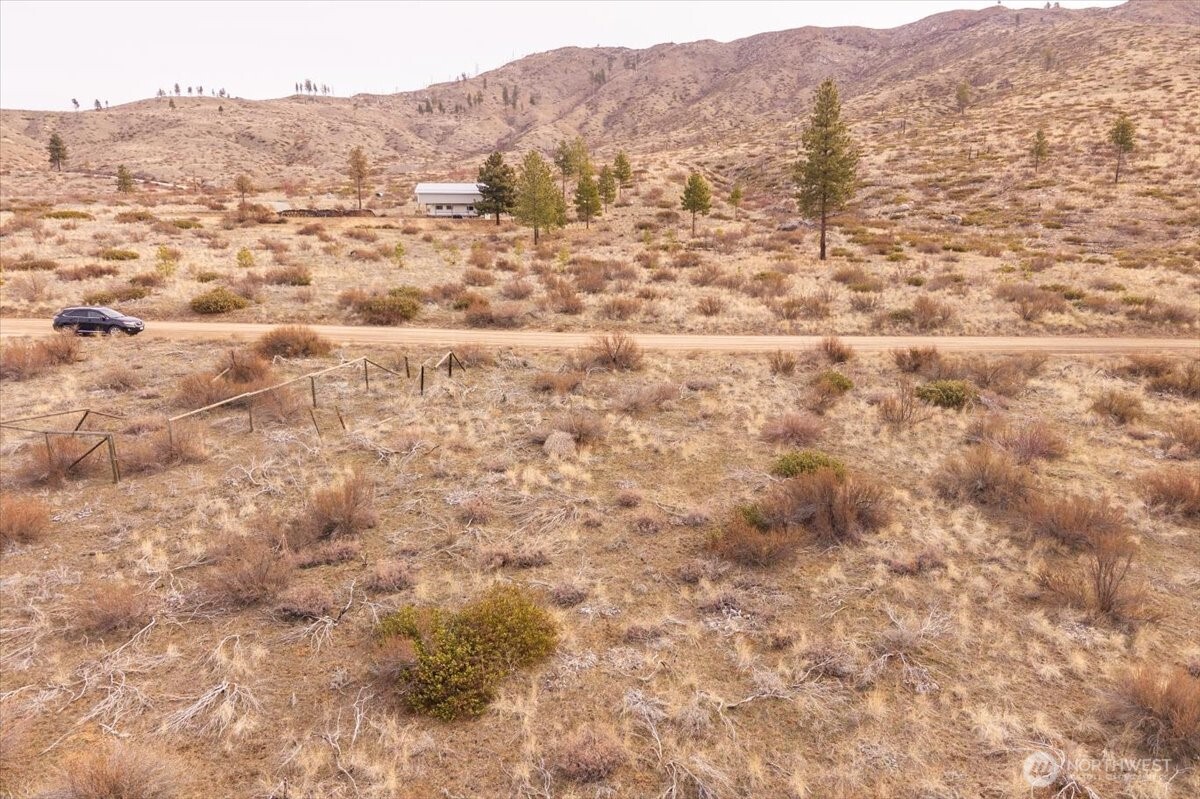 817 Bill Shaw Road Pateros, WA 98846 - Photo 24 of 28 a view of mountain and a mountain