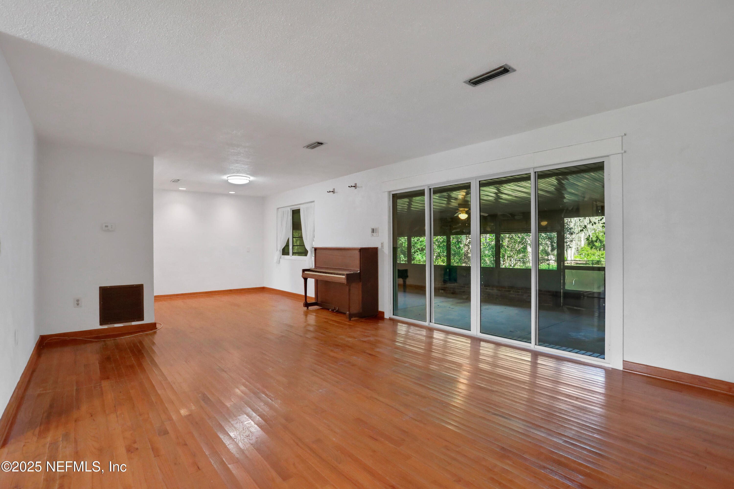 45127 Stratton Road Callahan, FL 32011 - Photo 4 of 55 7O0A7803