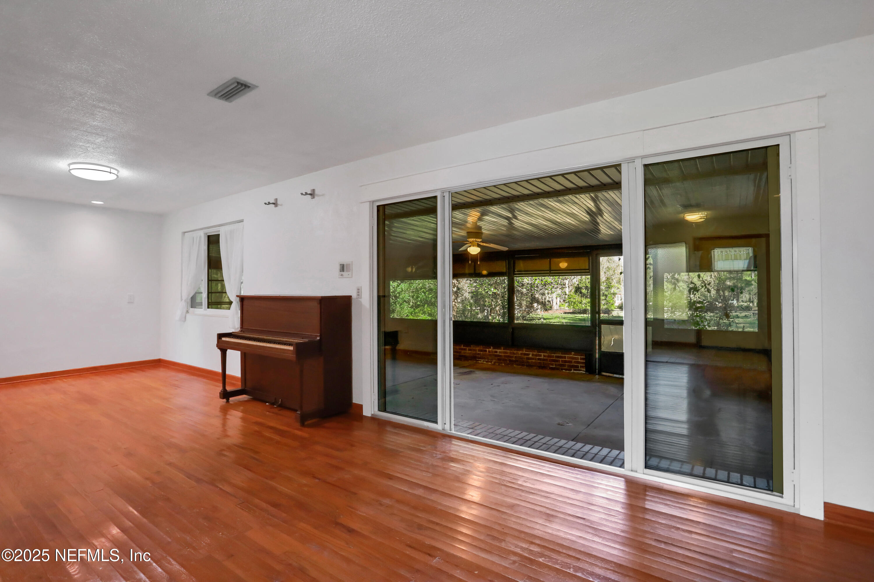 45127 Stratton Road Callahan, FL 32011 - Photo 9 of 55 7O0A7899