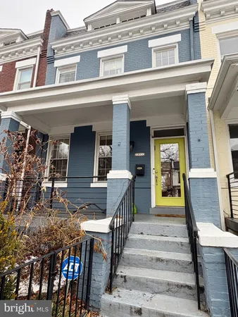 $4,495 | 1011 8th Street Northeast, Washington, DC 20002