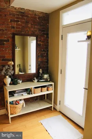$4,495 | 1011 8th Street Northeast, Washington, DC 20002