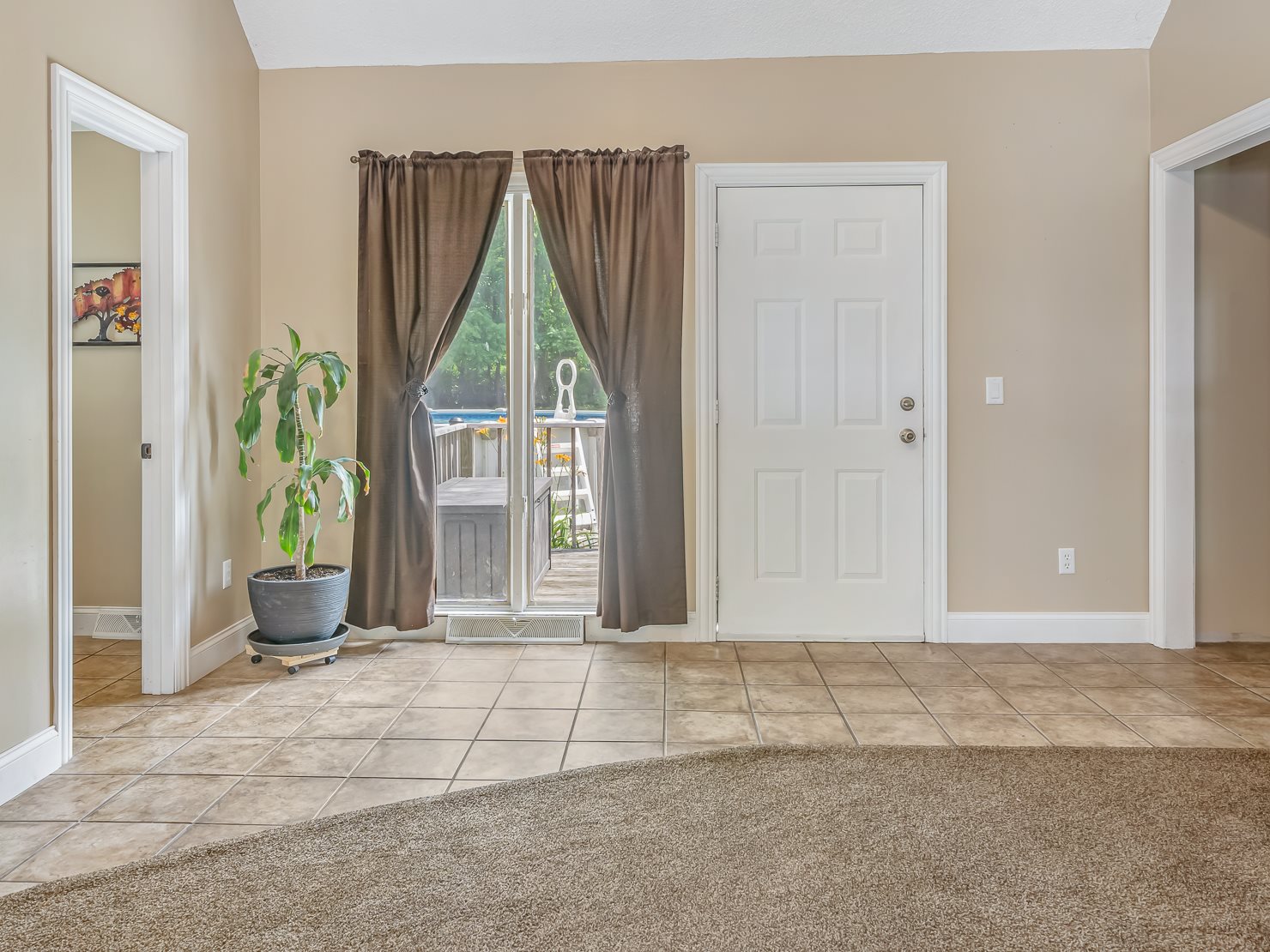 728 Stratton Road Fort Wayne, IN 46825 - Photo 17 of 36 Gallery Image 17