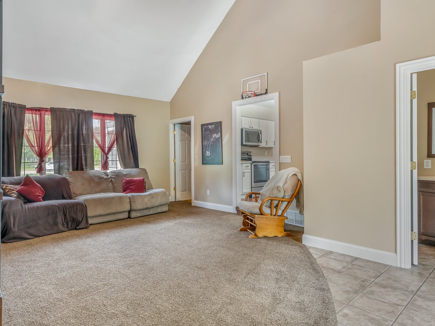 728 Stratton Road Fort Wayne, IN 46825 - Photo 18 of 36 Gallery Image 18