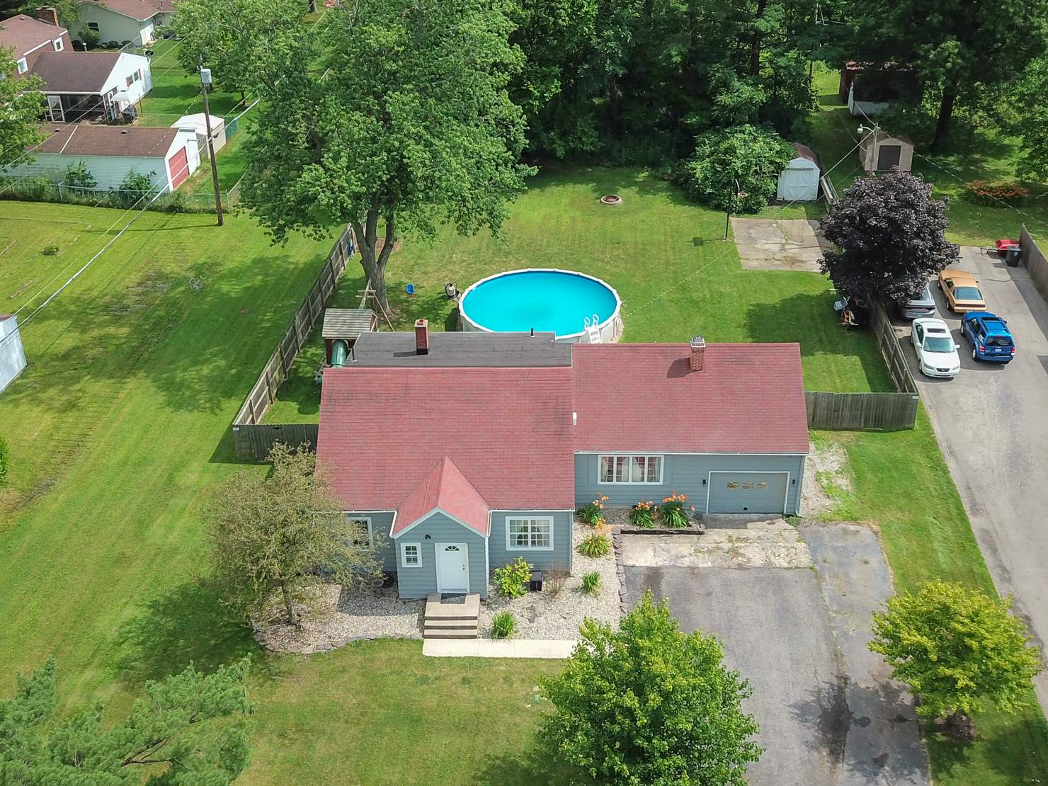 728 Stratton Road Fort Wayne, IN 46825 - Photo 3 of 36 Gallery Image 3