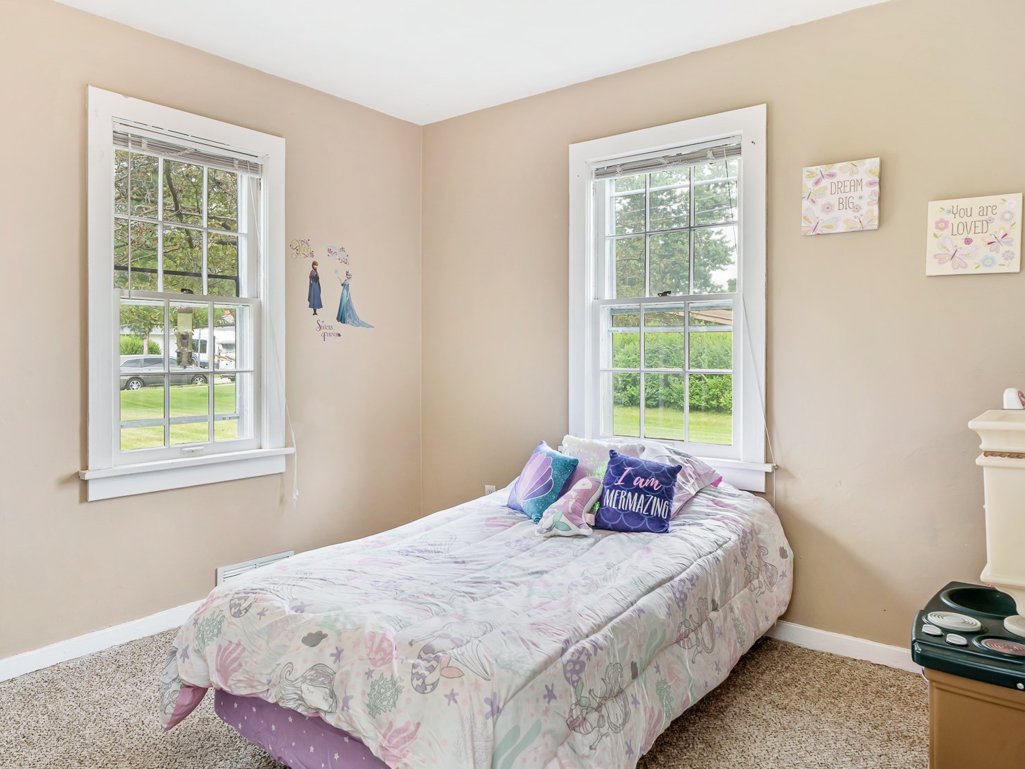 728 Stratton Road Fort Wayne, IN 46825 - Photo 22 of 36 Gallery Image 22