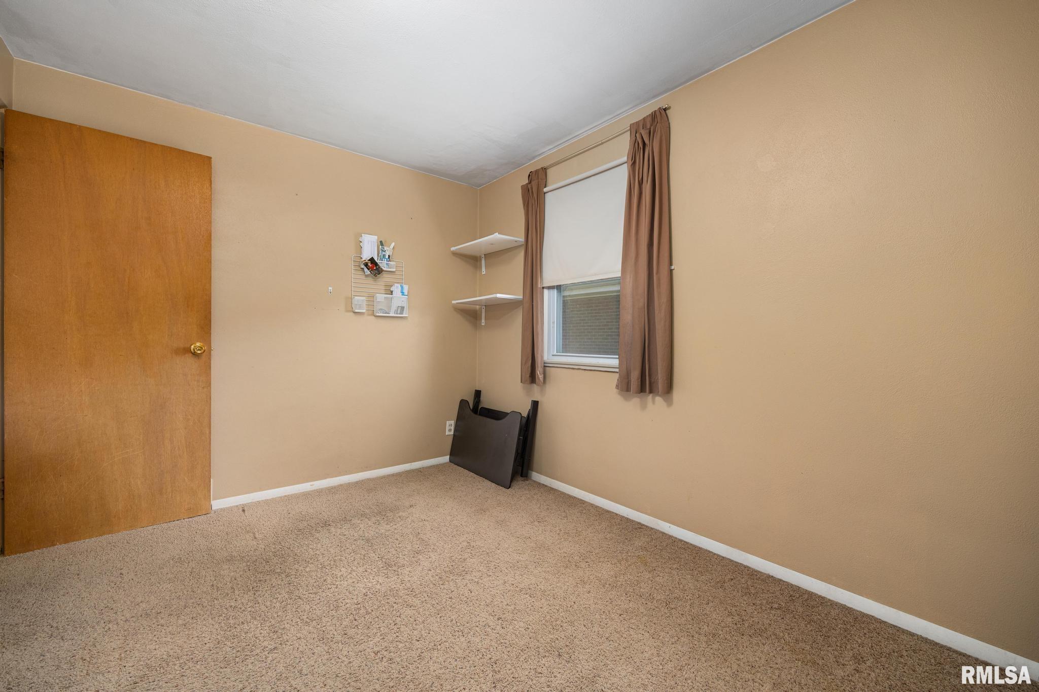 202 Devonshire Road Washington, IL 61571 - Photo 21 of 33