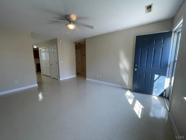 $275,000 | 1419-1421 Longwood Avenue, Bedford, VA 24523