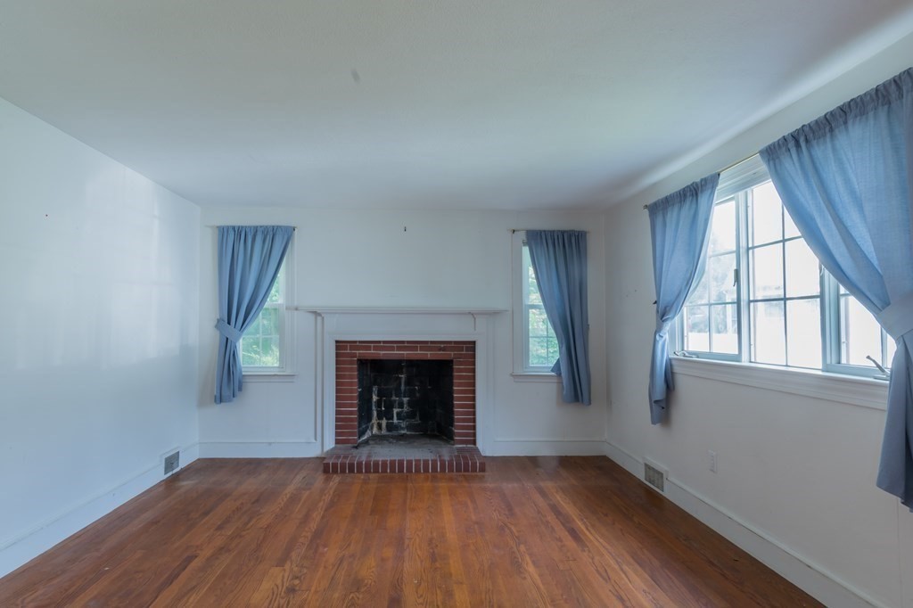 26 River Road Hanover, MA 02339 - Photo 10 of 30