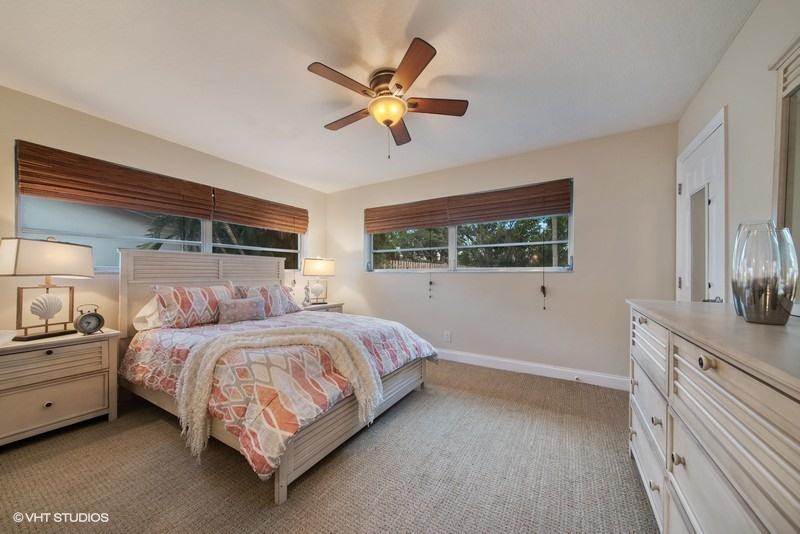 1190 Southwest 14th Street Boca Raton, FL 33486 - Photo 12 of 16 08_1190SW14thSt_4100NW28thWay_14_MasterB
