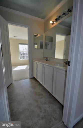 6425 Spring Forest Road Frederick, MD 21701 - Photo 23 of 30 Buddy bath between two bedrooms