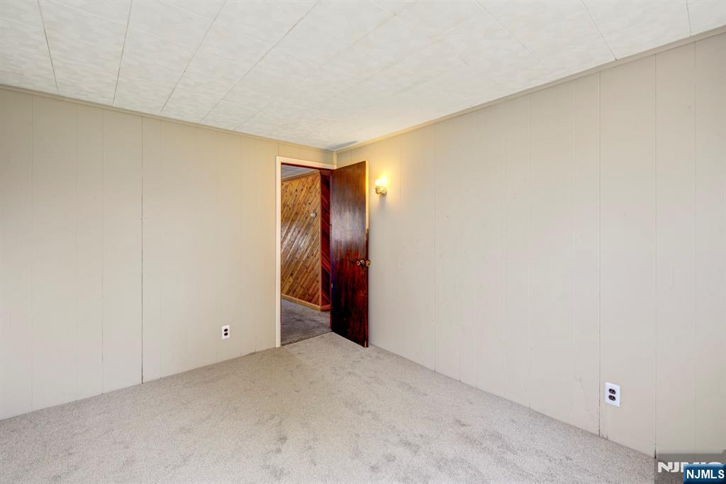 181 East Pleasant Grove Road Jackson, NJ 08527 - Photo 12 of 27
