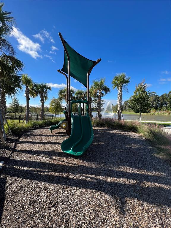 2224 Brix Street Orlando, FL 32804 - Photo 25 of 36 a view of a park with large trees
