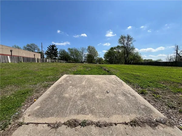 $175,000 | 2331 South Sterling Avenue, Independence, MO 64052