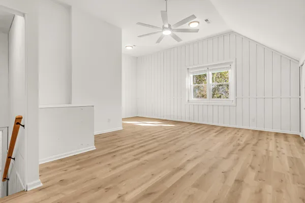 $7,000 | 404 Hobcaw Drive, Mount Pleasant, SC 29464