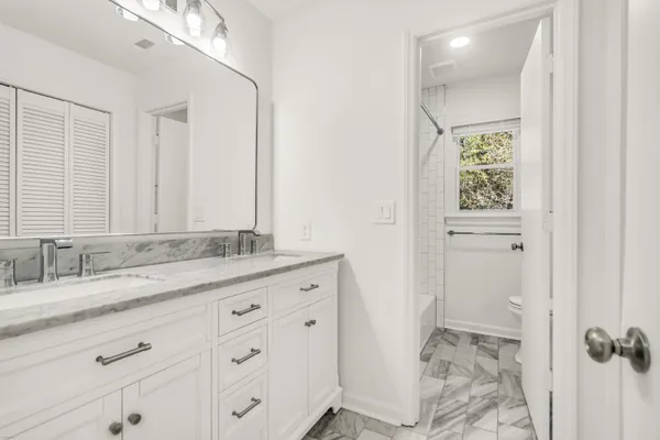 $7,000 | 404 Hobcaw Drive, Mount Pleasant, SC 29464