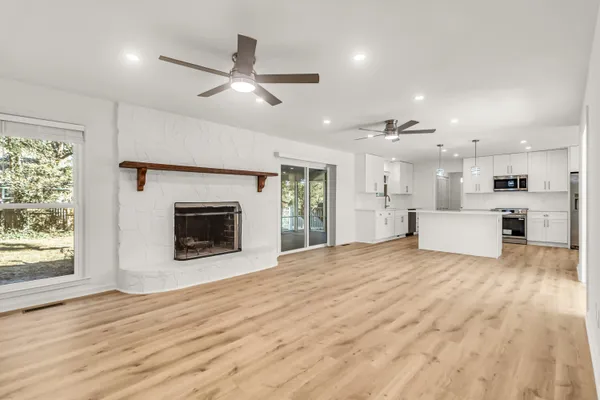 $7,000 | 404 Hobcaw Drive, Mount Pleasant, SC 29464