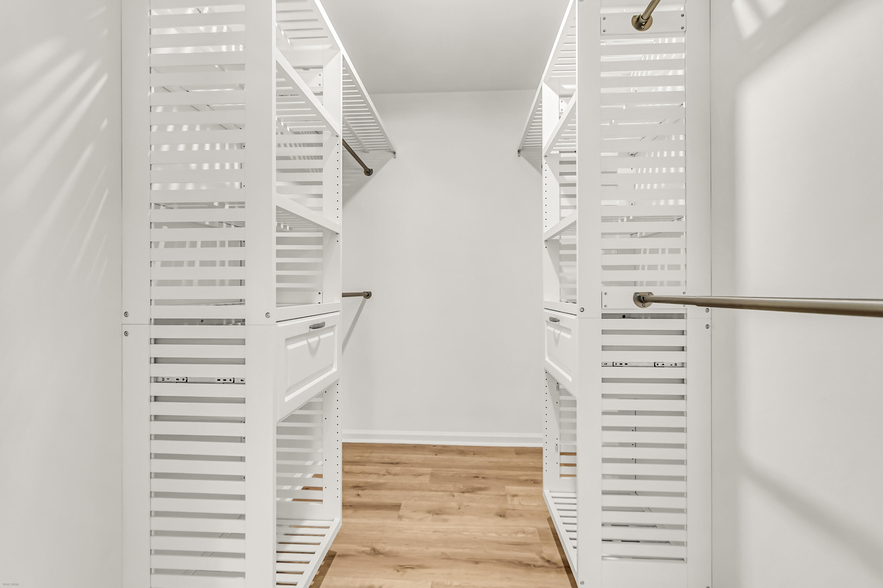 404 Hobcaw Drive Mount Pleasant, SC 29464 - Photo 8 of 21 404 Hobcaw -Tidalcreekphoto- (39)