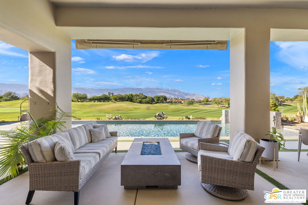 182 Loch Lomond Road Rancho Mirage, CA 92270 - Photo 2 of 48