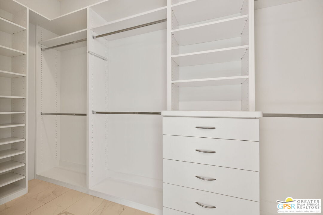 182 Loch Lomond Road Rancho Mirage, CA 92270 - Photo 29 of 48 a view of walk in closet