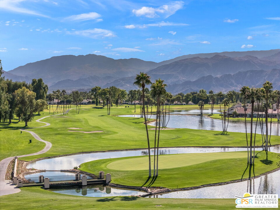 182 Loch Lomond Road Rancho Mirage, CA 92270 - Photo 47 of 48 a view of a city with an ocean
