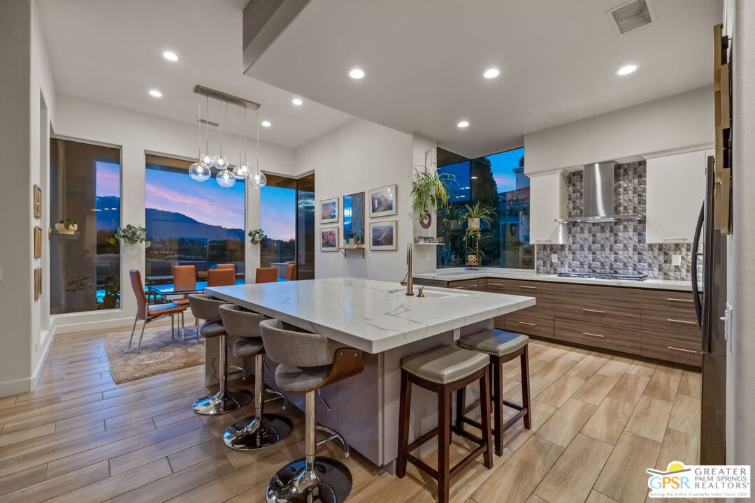 182 Loch Lomond Road Rancho Mirage, CA 92270 - Photo 8 of 48