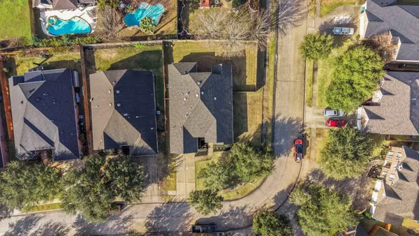 $2,595 | 31323 Trinity Park Lane, Spring, TX 77386