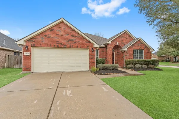 $2,595 | 31323 Trinity Park Lane, Spring, TX 77386