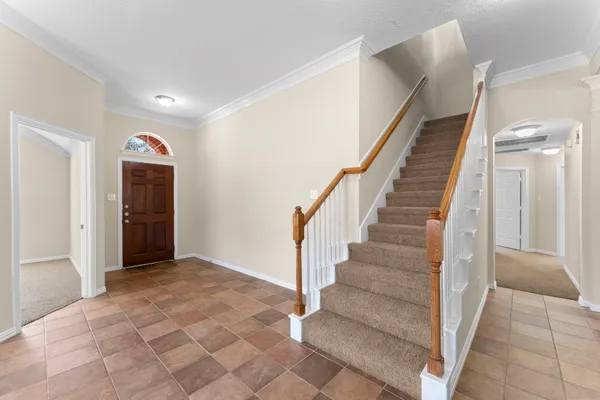 $2,595 | 31323 Trinity Park Lane, Spring, TX 77386