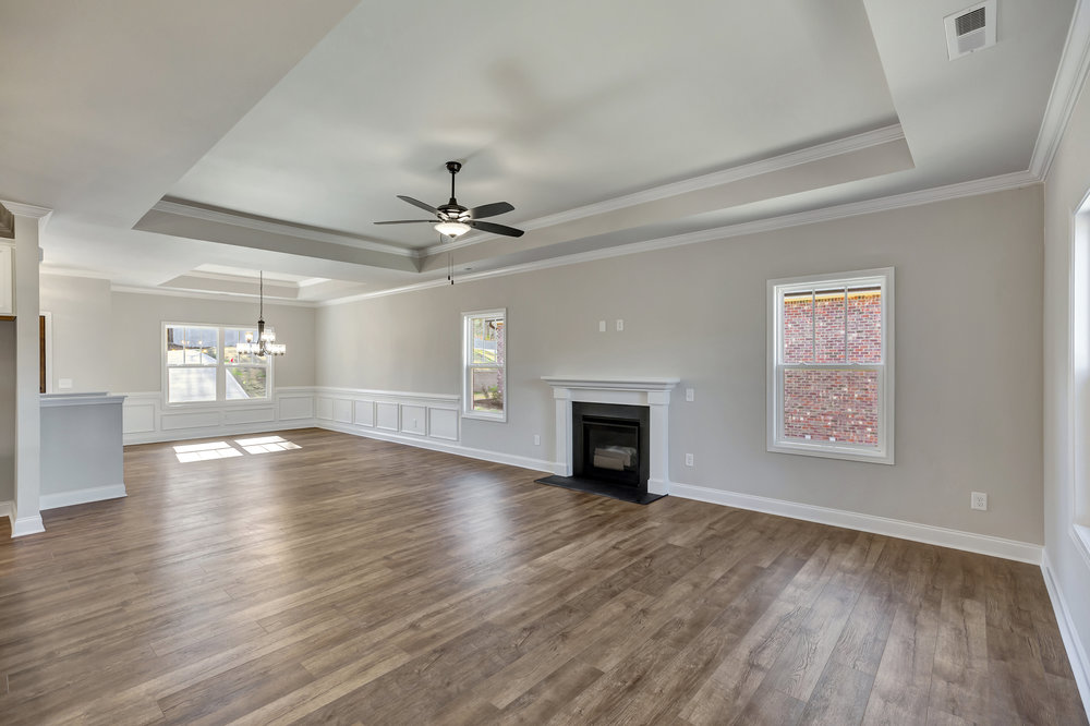 118 Bonaire Point Anderson, SC 29621 - Photo 4 of 23 This expansive great room offers abundant natural light and an elegant fireplace.