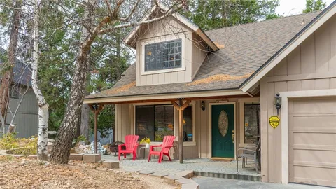 $665,000 | 414 Pioneer Road, Lake Arrowhead, CA 92352